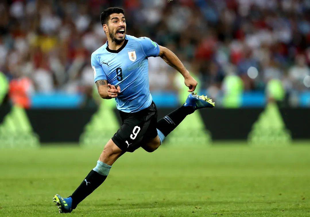 关于哥伦比亚携手乌拉圭晋级淘汰赛，表现抢眼的信息